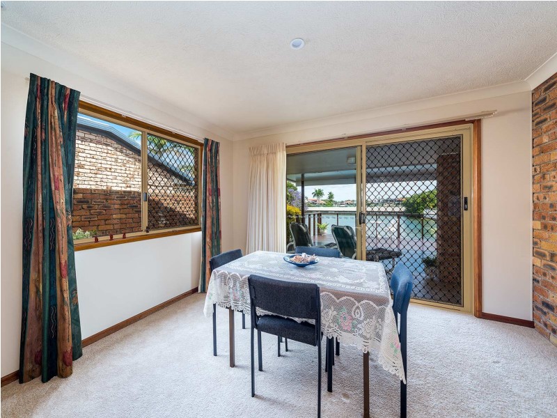 86 Lae Drive, Runaway Bay QLD 4216