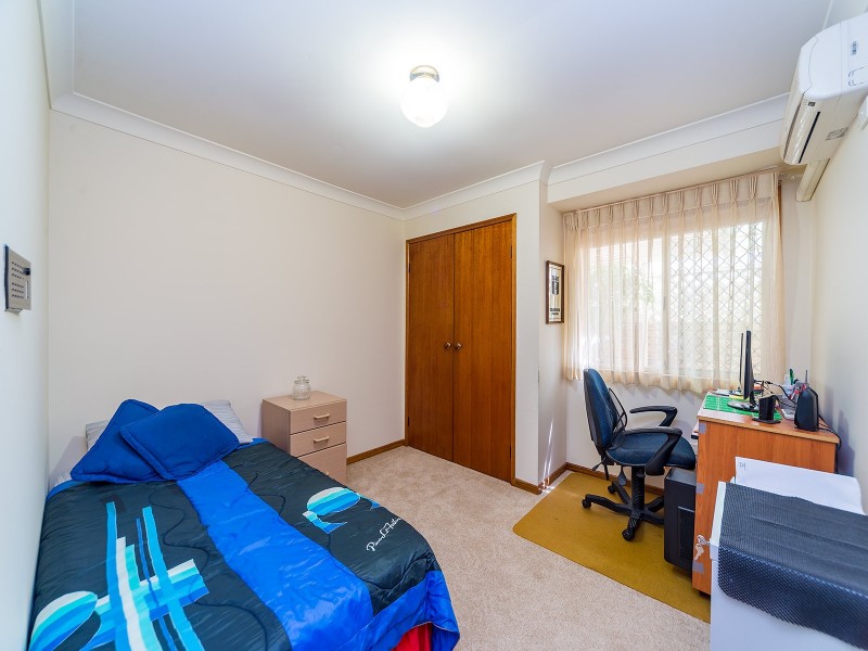 86 Lae Drive, Runaway Bay QLD 4216