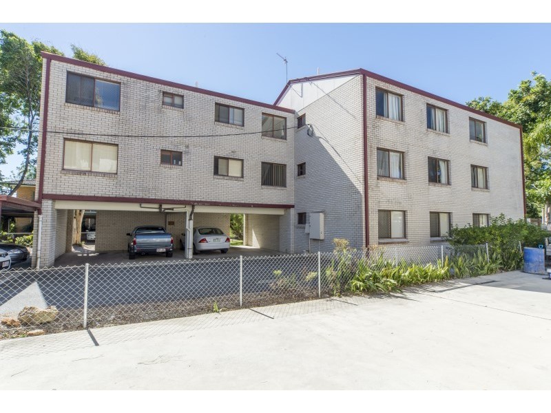 1/159 Muir Street, Labrador QLD 4215