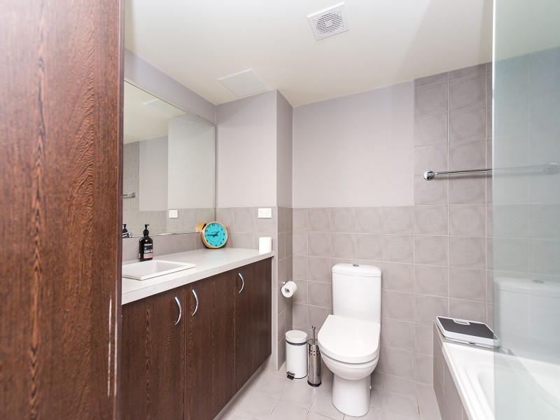 1110/33 Clark Street, Biggera Waters QLD 4216