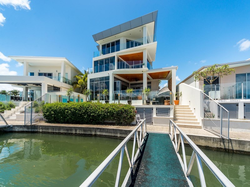 64 The Sovereign Mile, Paradise Point QLD 4216