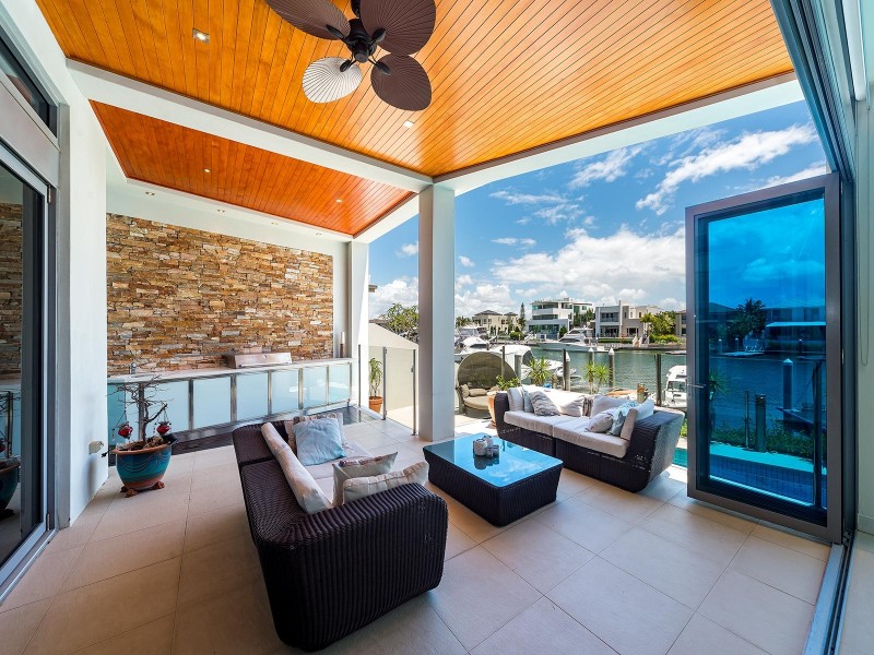 64 The Sovereign Mile, Paradise Point QLD 4216