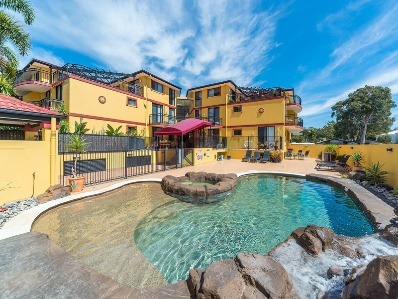 16/10 Bath Street, Labrador QLD 4215