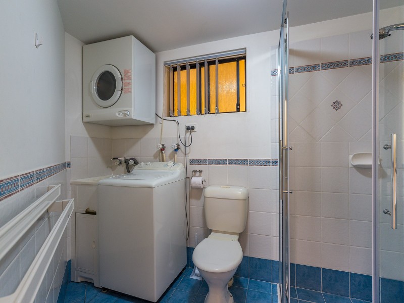 16/10 Bath Street, Labrador QLD 4215