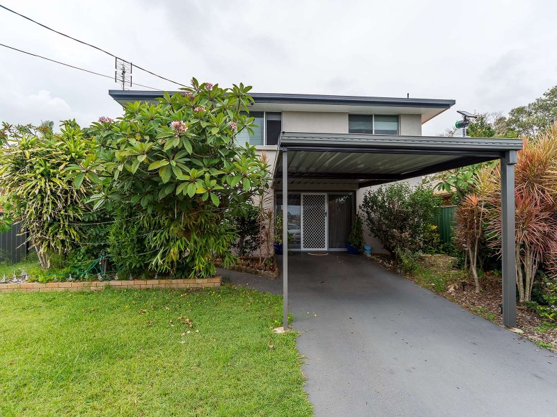 26 Morala Avenue, Runaway Bay QLD 4216
