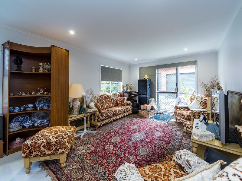 26 Morala Avenue, Runaway Bay QLD 4216