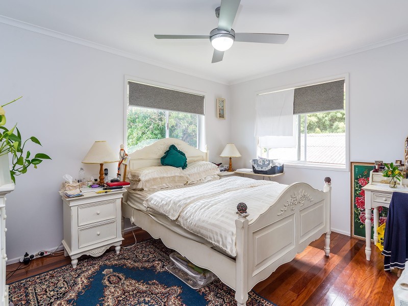 26 Morala Avenue, Runaway Bay QLD 4216