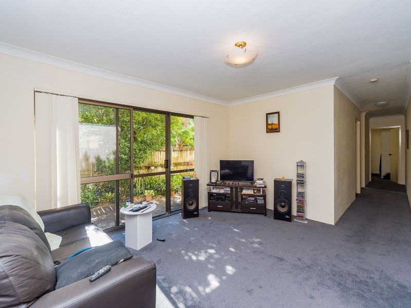 2/53 Bayview Street, Runaway Bay QLD 4216