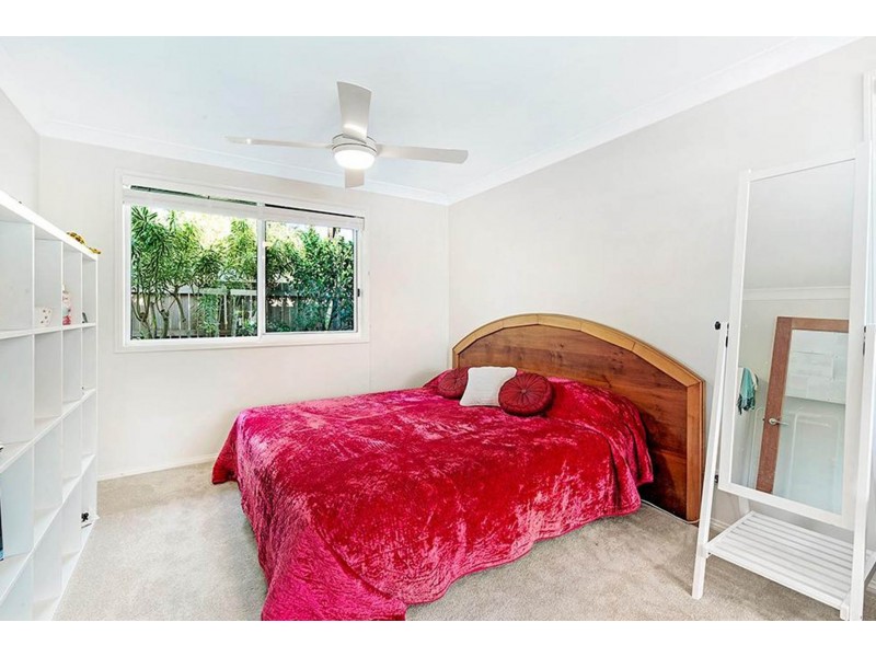 9 Pimaga Place, Runaway Bay QLD 4216