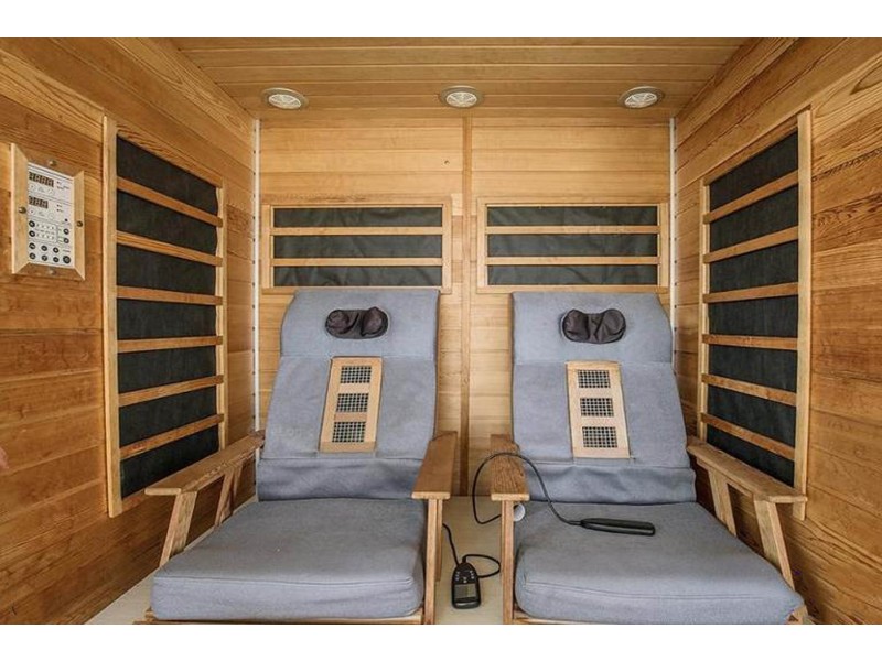 9 Folkstone Place, Runaway Bay QLD 4216