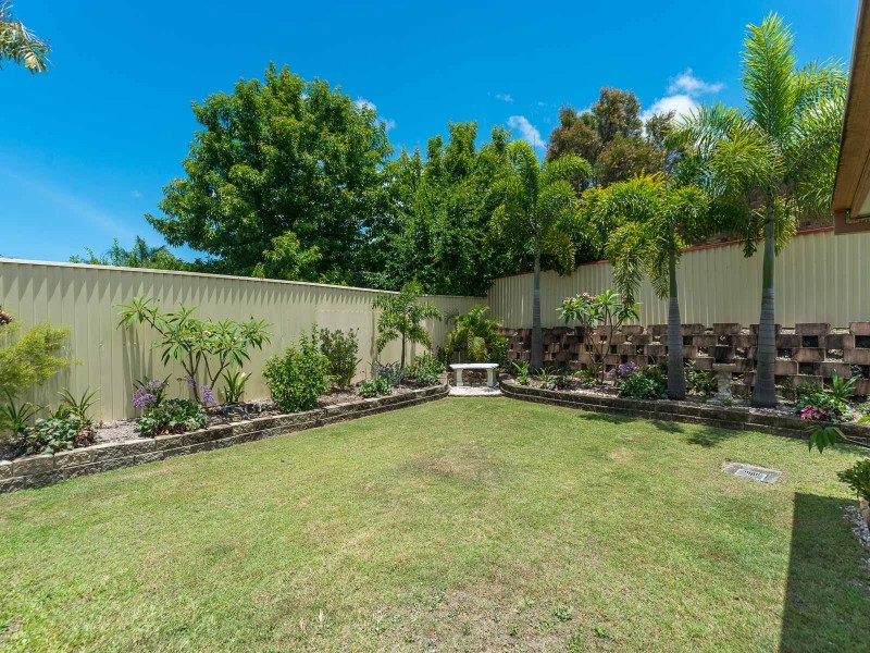 1/6 Illusion Court, Oxenford QLD 4210