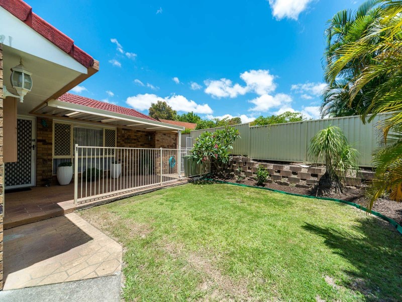 1/6 Illusion Court, Oxenford QLD 4210