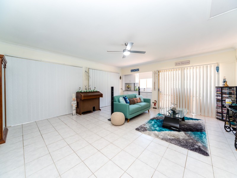 40 Limetree Parade, Runaway Bay QLD 4216