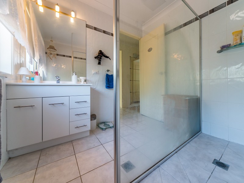 40 Limetree Parade, Runaway Bay QLD 4216