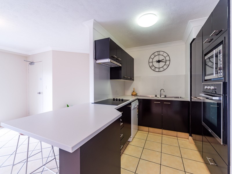 6/6 Back Street, Biggera Waters QLD 4216