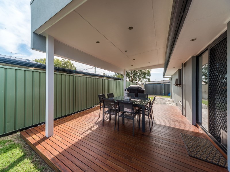 1 Mulkarra Street, Biggera Waters QLD 4216