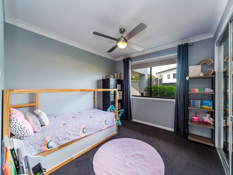 1 Mulkarra Street, Biggera Waters QLD 4216