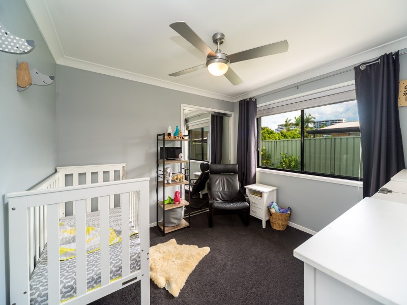 1 Mulkarra Street, Biggera Waters QLD 4216