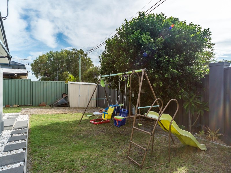 1 Mulkarra Street, Biggera Waters QLD 4216