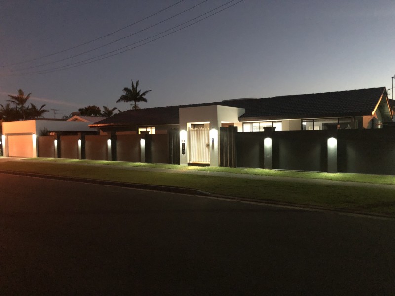 1 Mulkarra Street, Biggera Waters QLD 4216