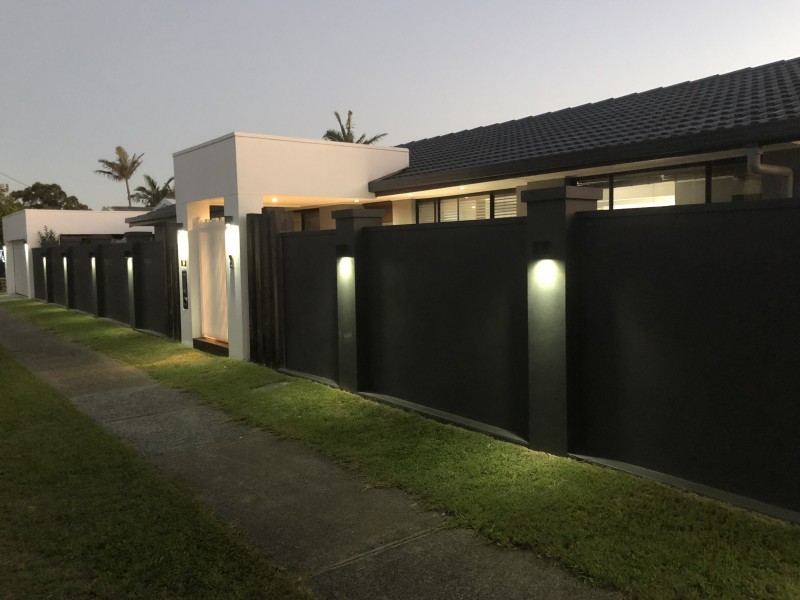 1 Mulkarra Street, Biggera Waters QLD 4216