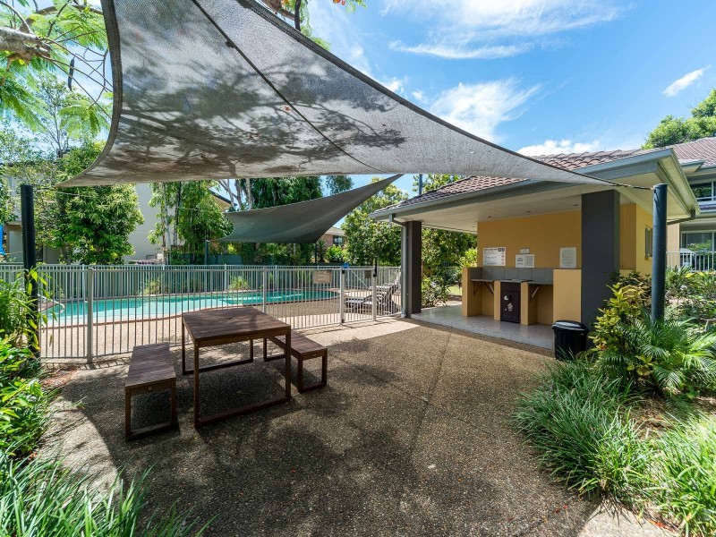 22/22 Oleander Avenue, Biggera Waters QLD 4216