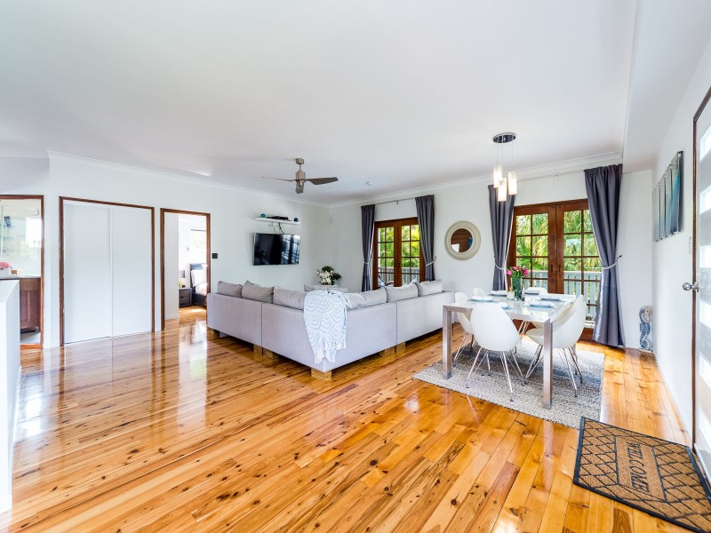 112 Sheehan Avenue, Hope Island QLD 4212