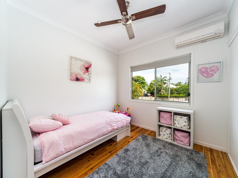 112 Sheehan Avenue, Hope Island QLD 4212