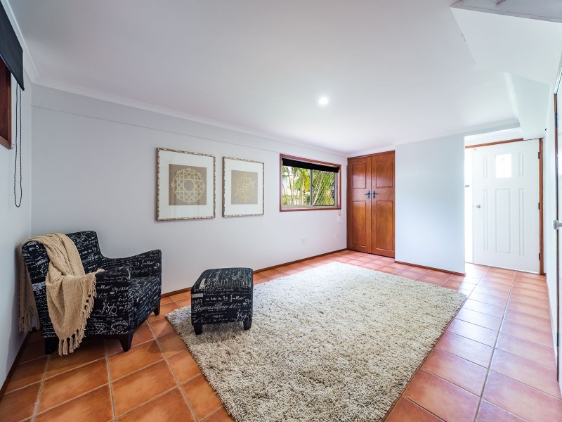 112 Sheehan Avenue, Hope Island QLD 4212