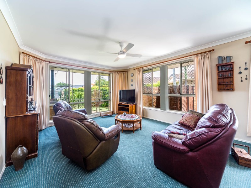 3 Greenwich Court, Runaway Bay QLD 4216