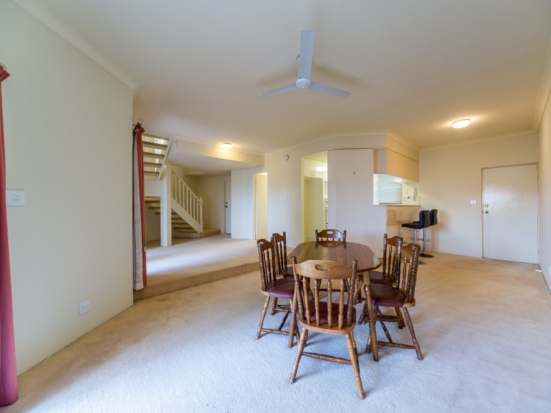 42/81-91 Boykambil Esplanade North, Hope Island QLD 4212