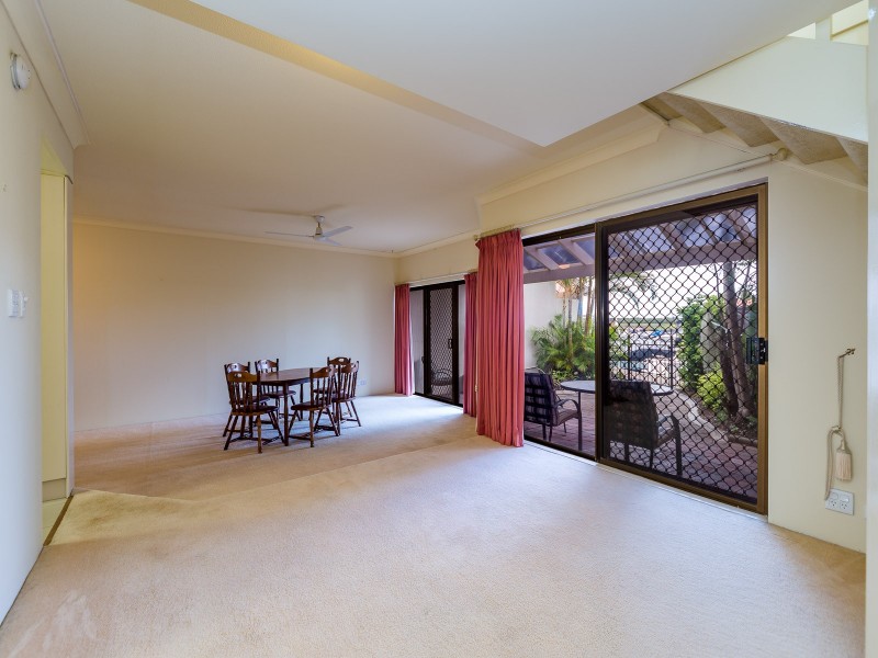 42/81-91 Boykambil Esplanade North, Hope Island QLD 4212