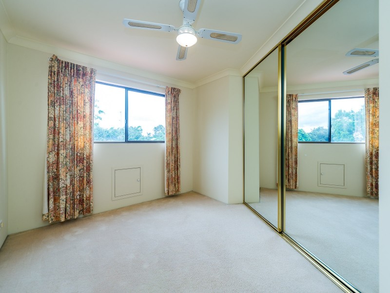 42/81-91 Boykambil Esplanade North, Hope Island QLD 4212