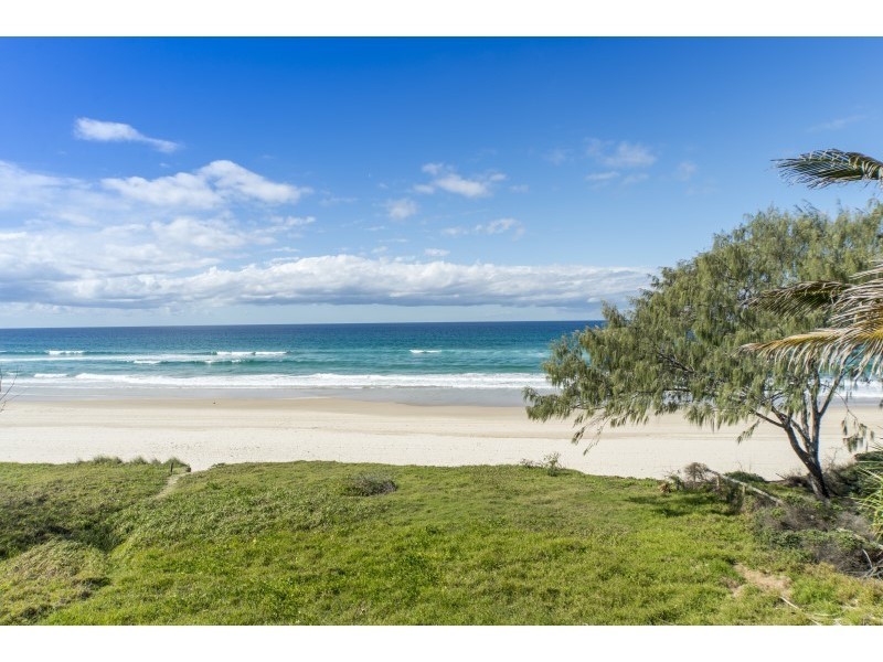 103-105 Hedges Avenue, Mermaid Beach QLD 4218