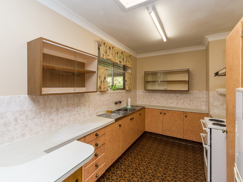 23 Annerley Avenue, Runaway Bay QLD 4216