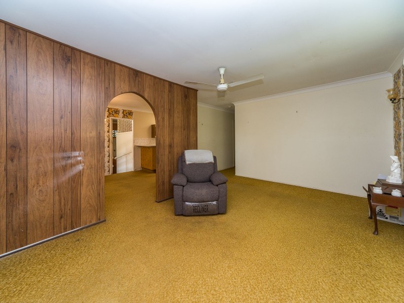 23 Annerley Avenue, Runaway Bay QLD 4216