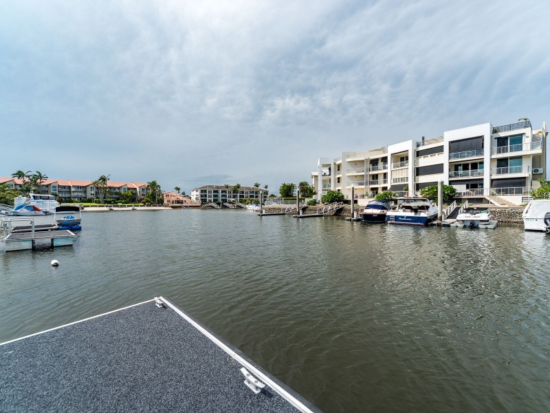 3/75 Bayview Street, Runaway Bay QLD 4216