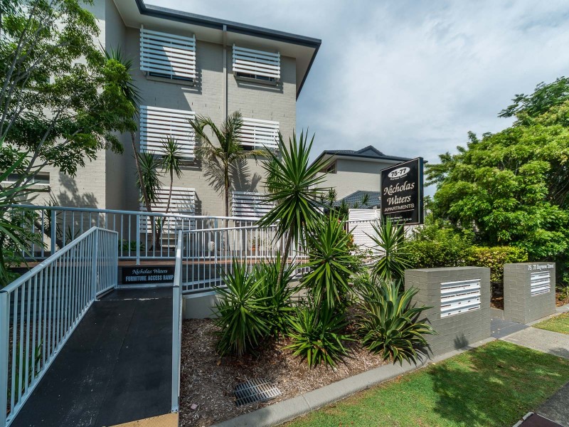 3/75 Bayview Street, Runaway Bay QLD 4216