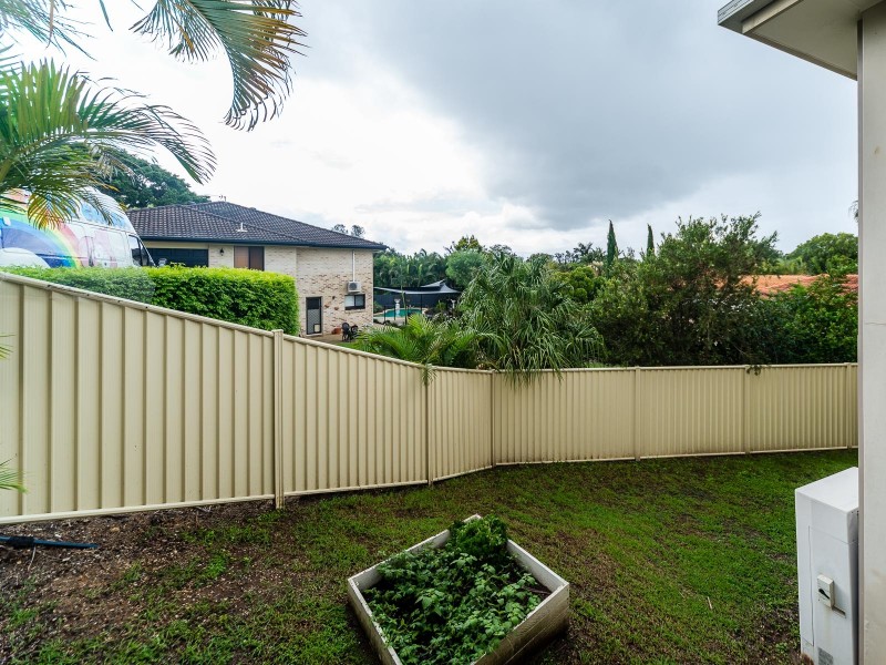 32 Monterey Keys Drive, Helensvale QLD 4212