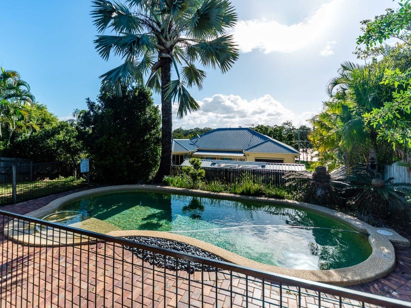 26 Buliti Street, Hope Island QLD 4212