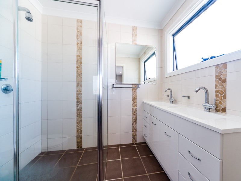 5 Drysdale Place, Paradise Point QLD 4216