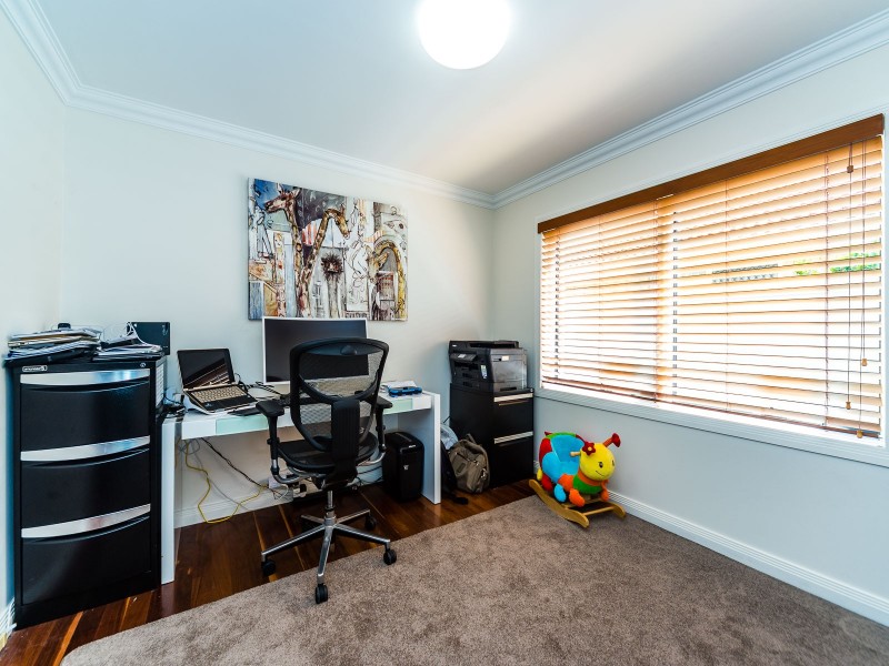 5 Drysdale Place, Paradise Point QLD 4216