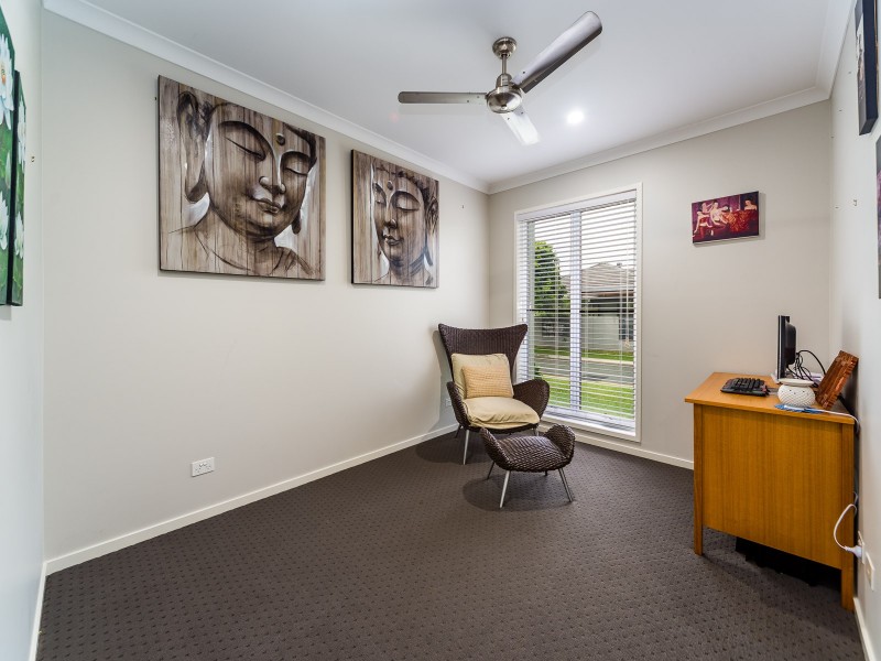 28 Galley Road, Hope Island QLD 4212