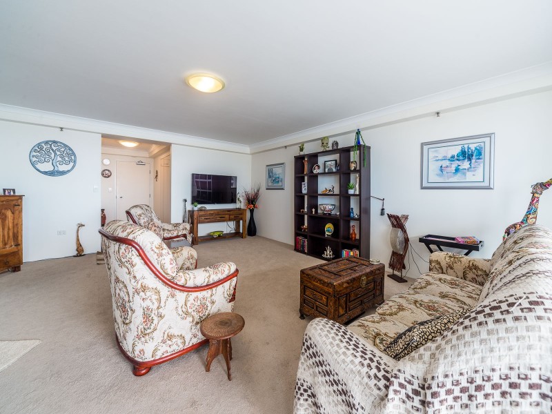 66/21 Bayview Street, Runaway Bay QLD 4216