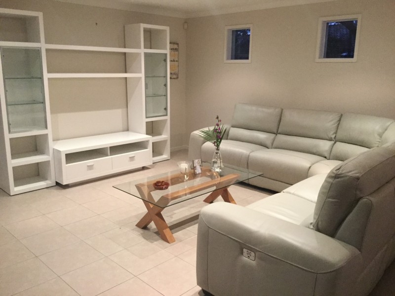 54 Howard Street, Runaway Bay QLD 4216