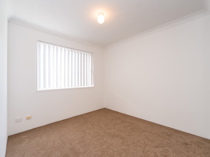 9/75 Bayview Street, Runaway Bay QLD 4216