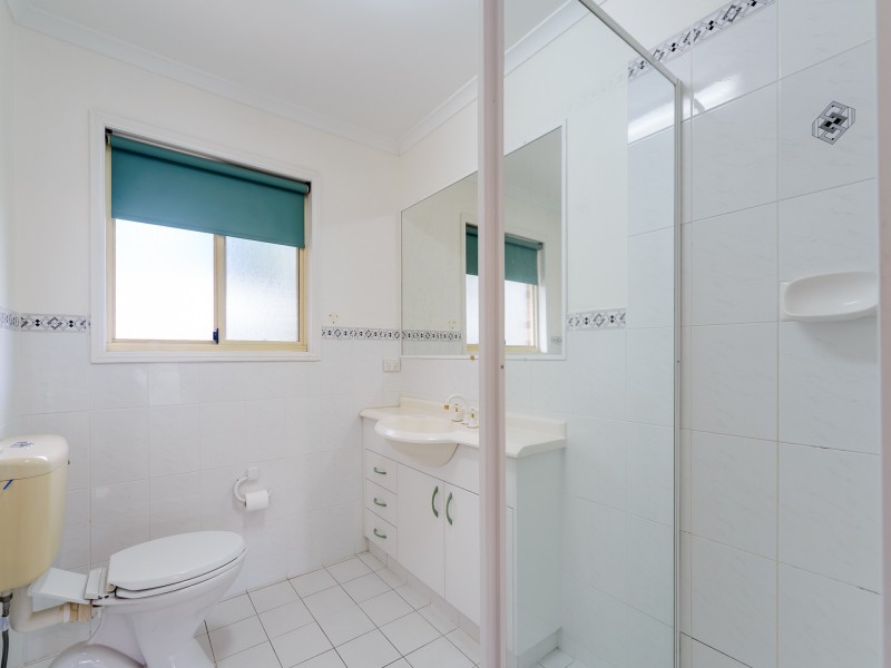 1/402 Pine Ridge Road, Coombabah QLD 4216