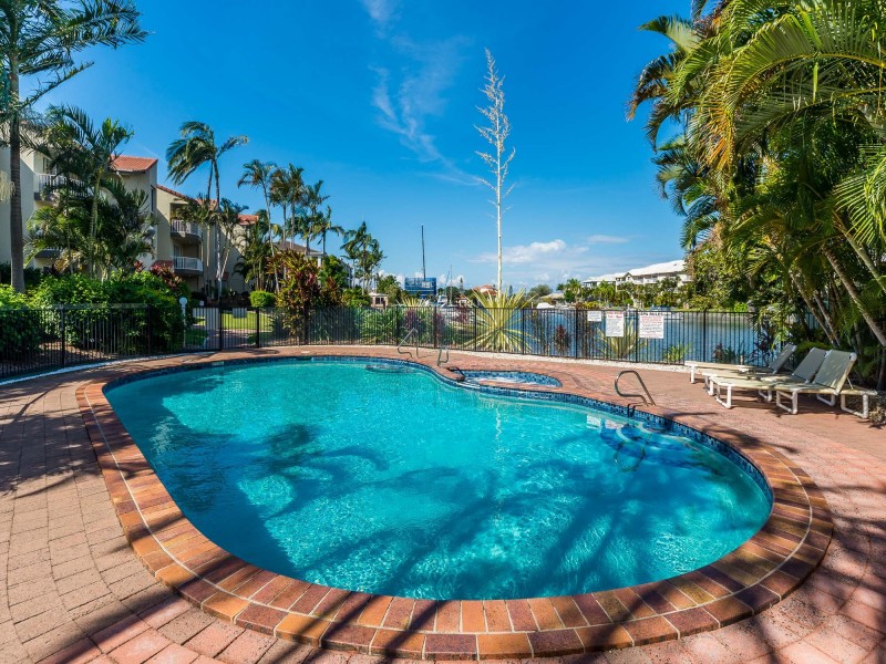 24/22 Jennifer Avenue, Runaway Bay QLD 4216