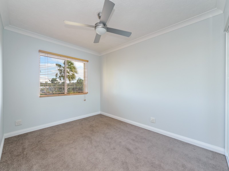 33/41A Broadwater Street, Runaway Bay QLD 4216