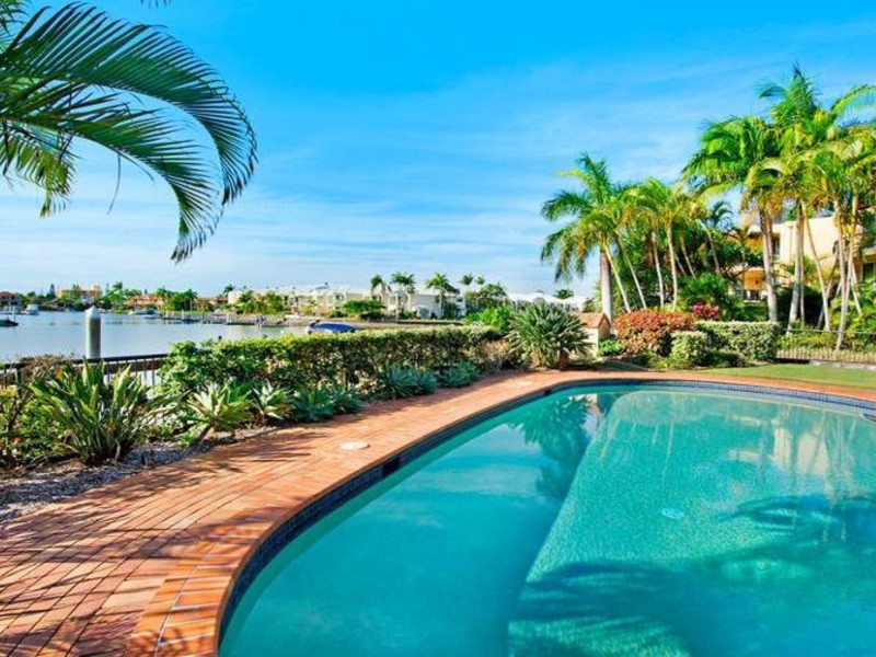 33/41A Broadwater Street, Runaway Bay QLD 4216